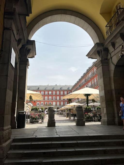 Encantador Apartamento Plaza Mayor Madrid Centro Exterior foto